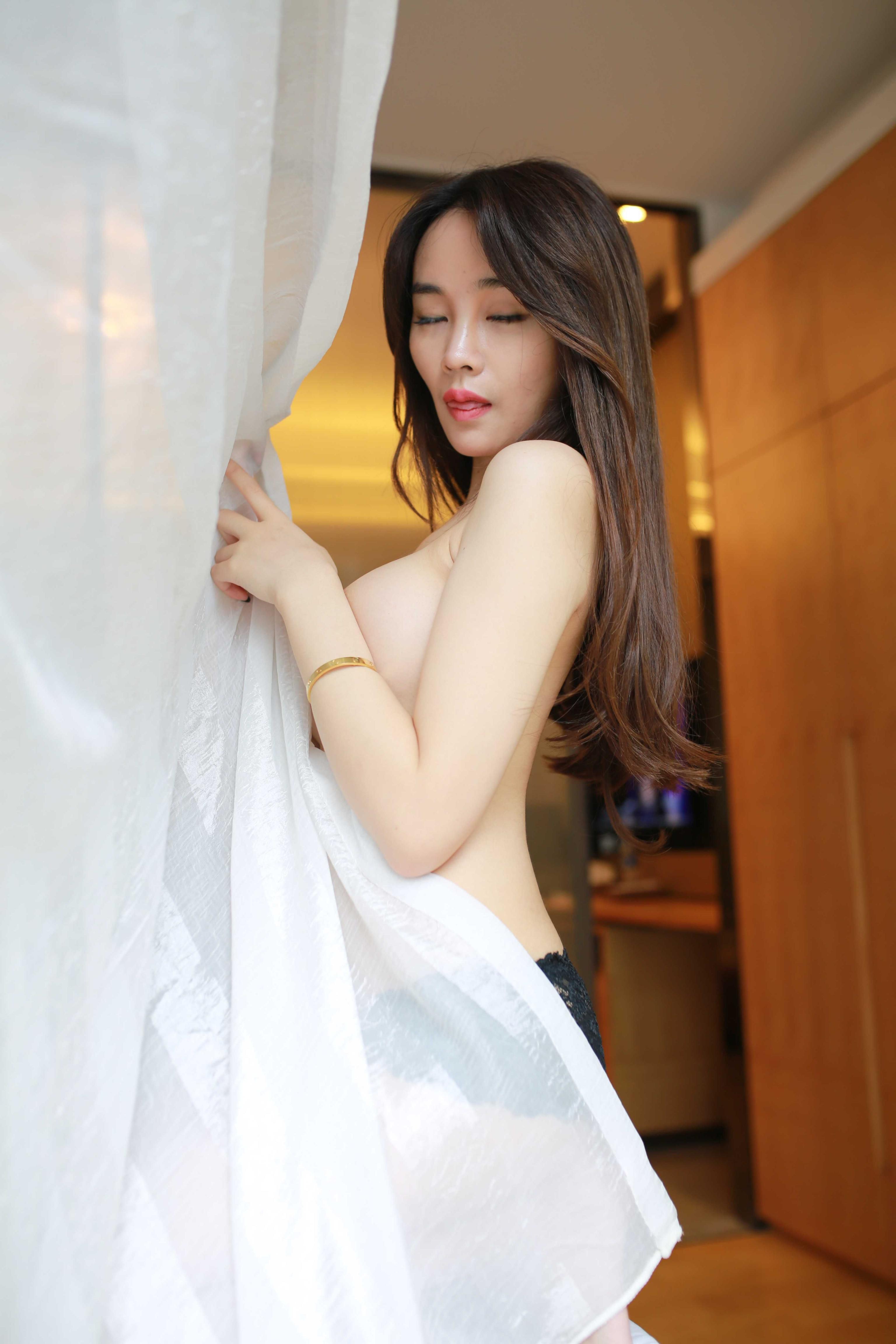 气质少妇特别有感觉