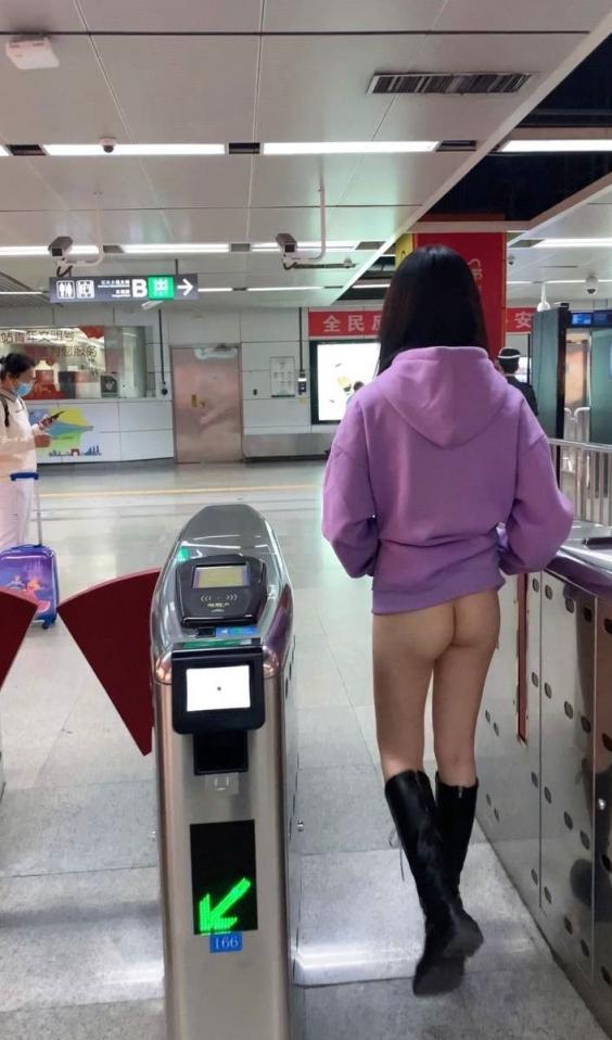 户外露出[23P]
