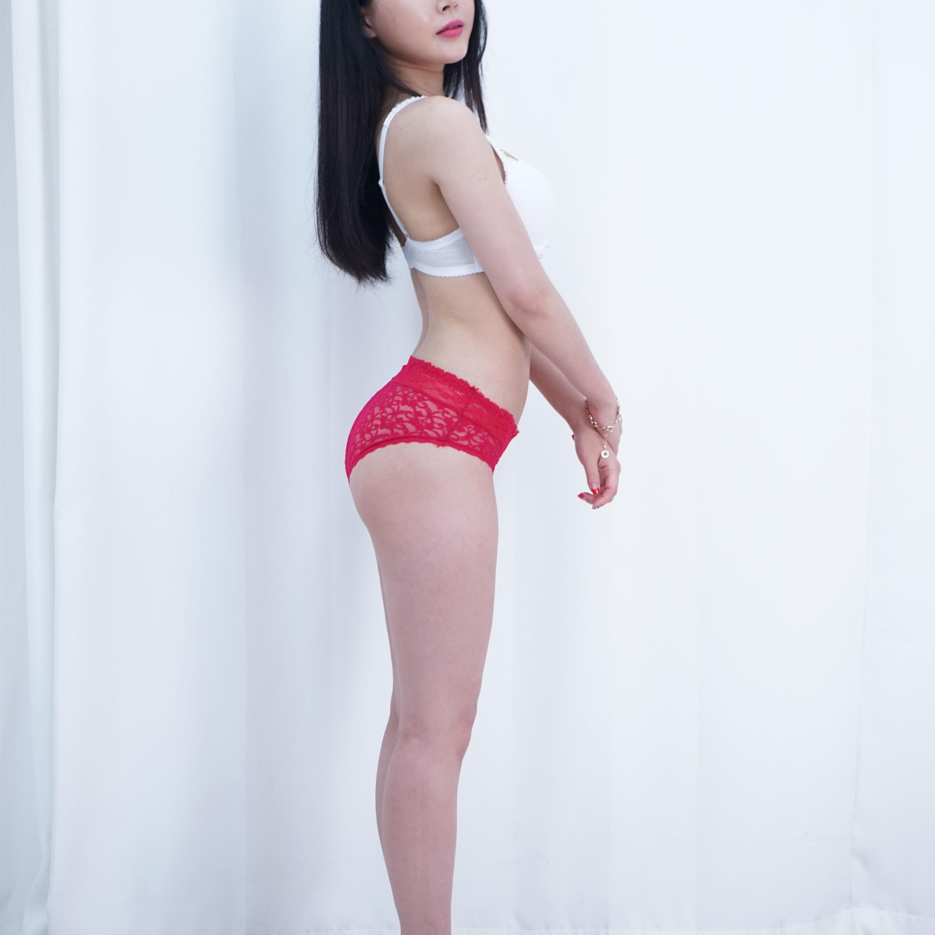 红内裤少妇身材太棒了[58P]