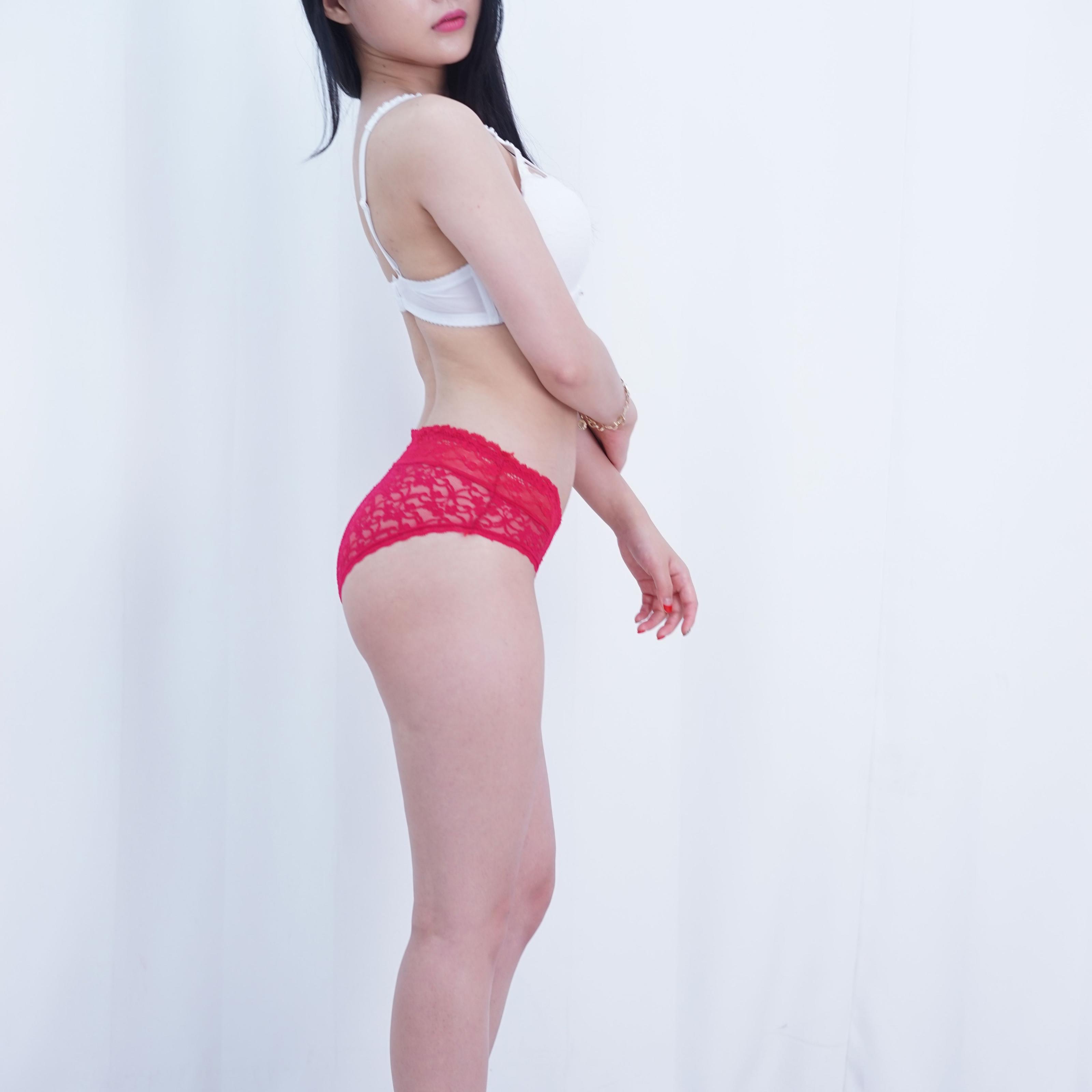 这肉体一看就充满着肉欲