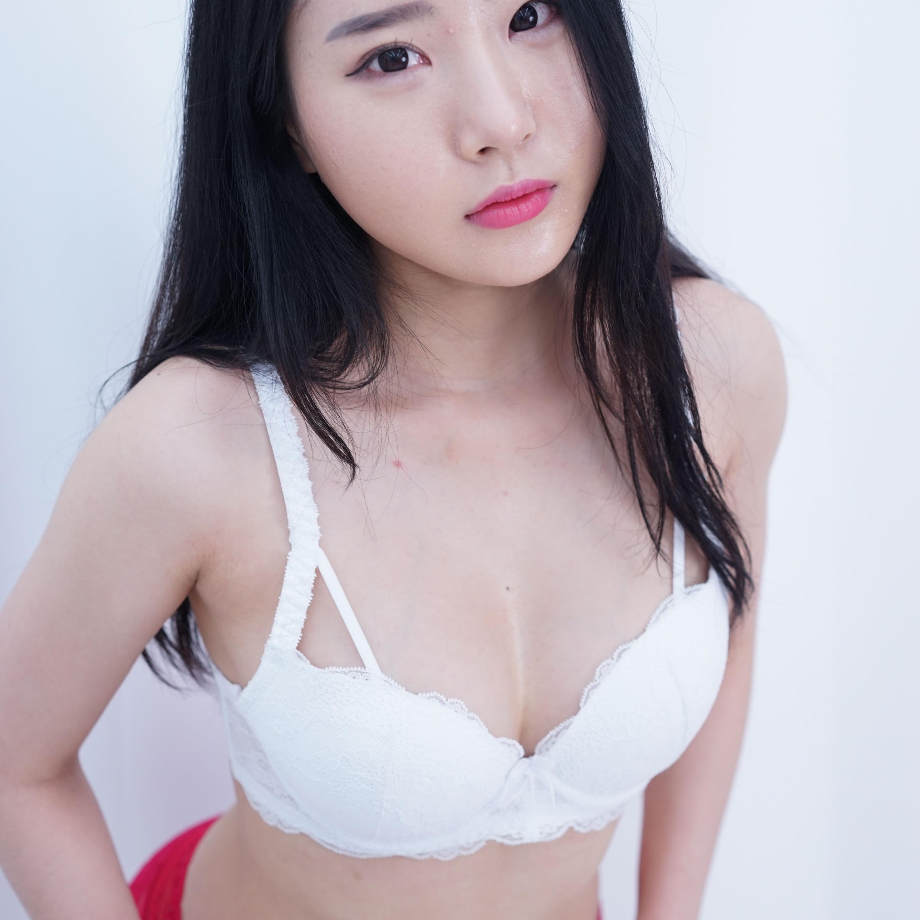 这肉体一看就充满着肉欲