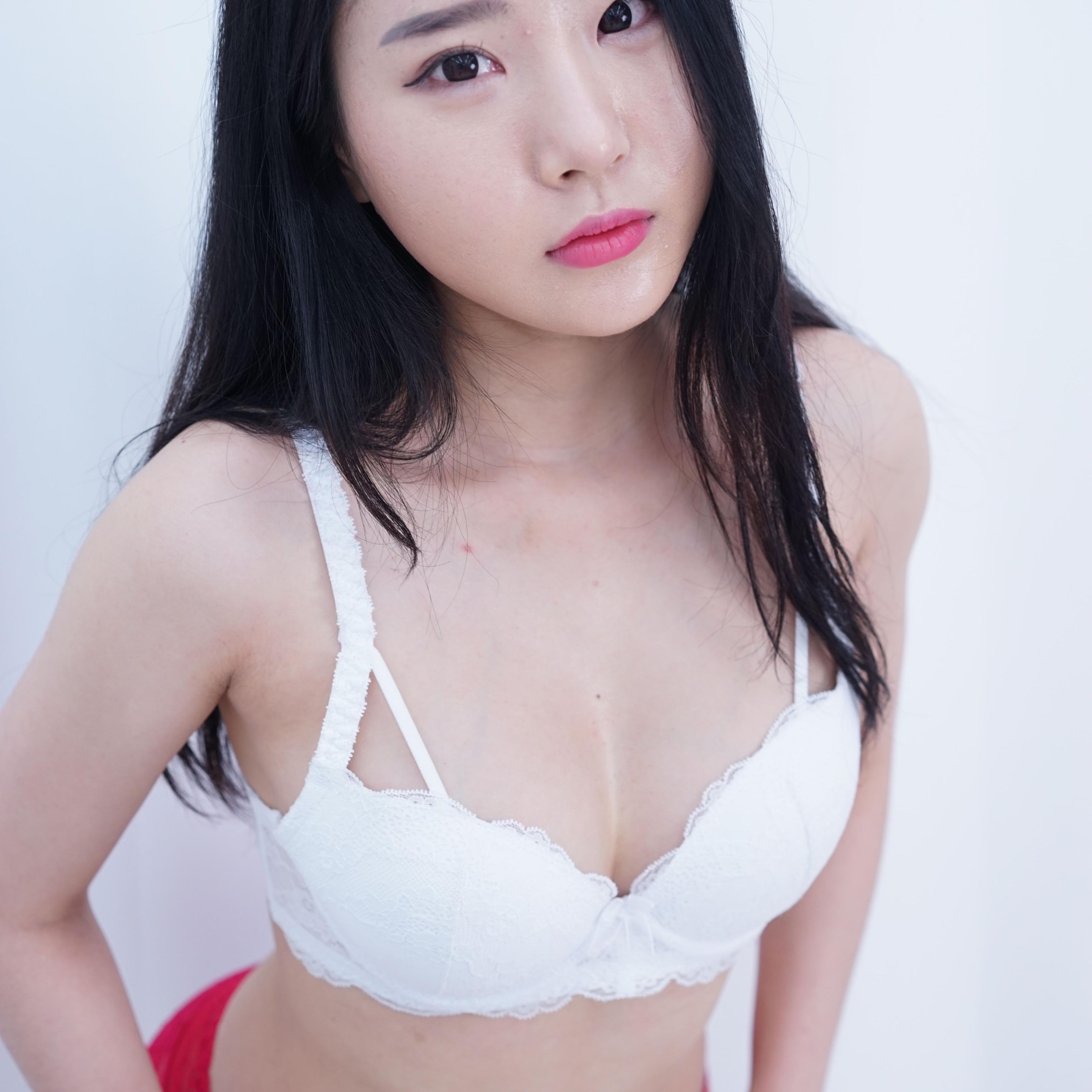这肉体一看就充满着肉欲