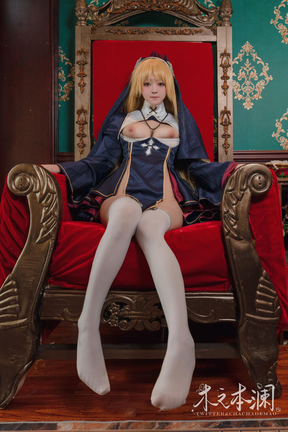 白虎修女肥美诱人