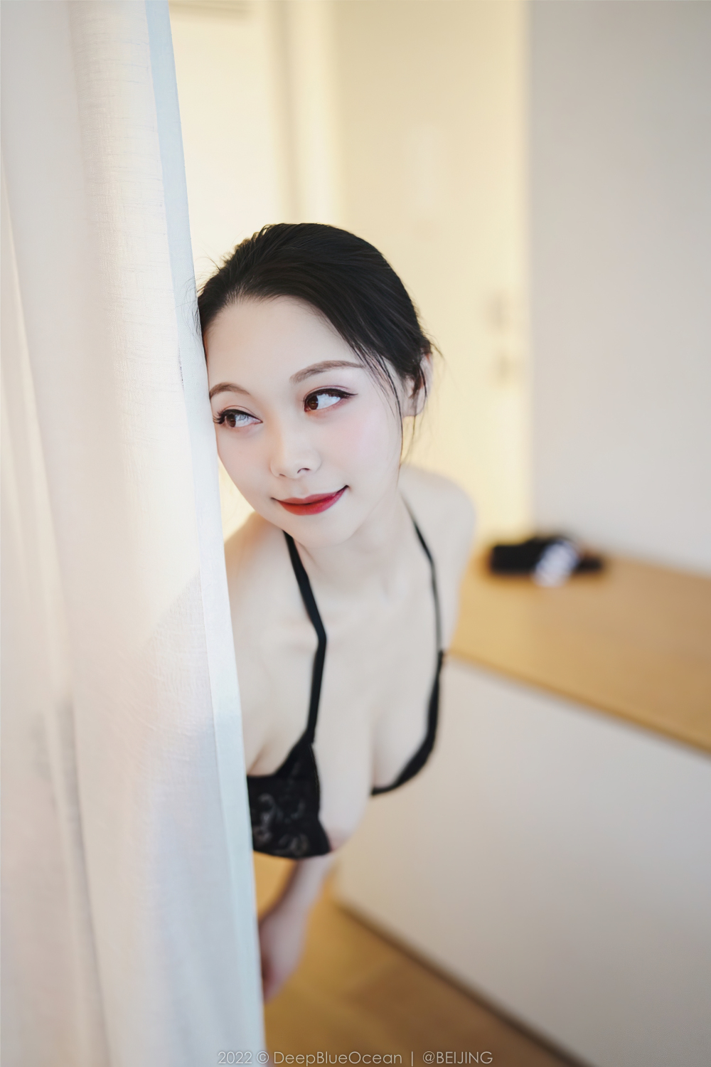 体态优美的瑜伽妹子