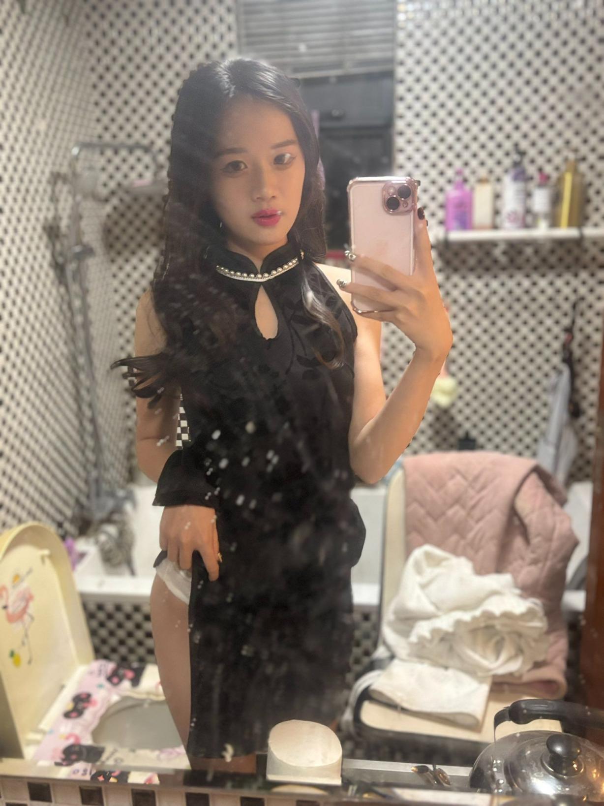 颜值不错的反差婊[28P]