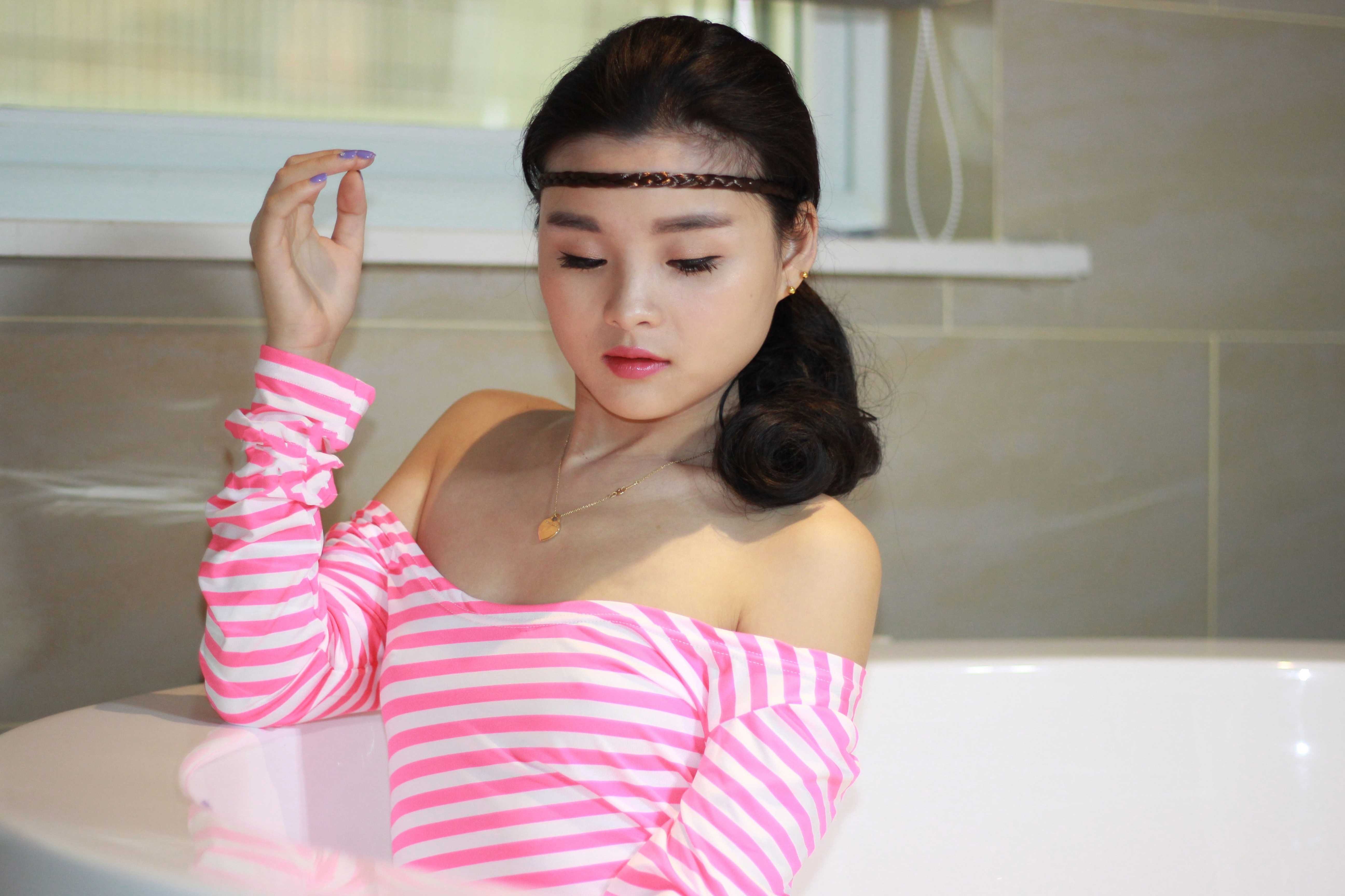 最喜欢这种可爱的小少妇