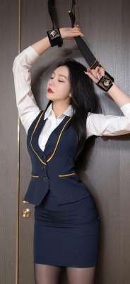 安然黑丝职业制服诱惑