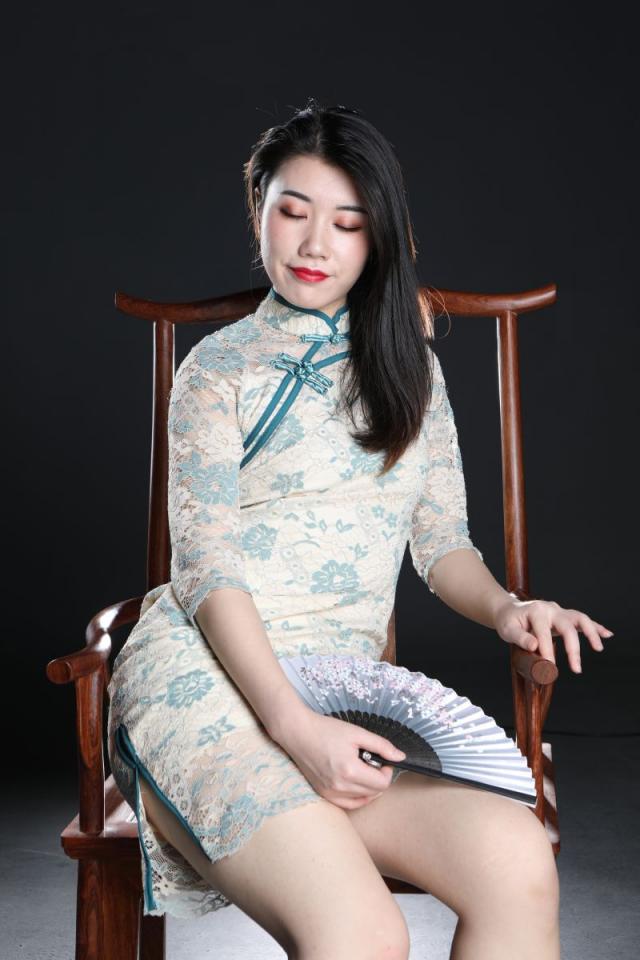 这旗袍妹子还真诱人呢[58P]