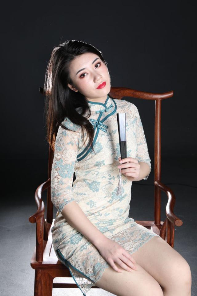 这旗袍妹子还真诱人呢[58P]