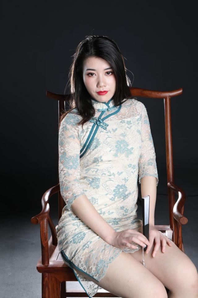 这旗袍妹子还真诱人呢[58P]