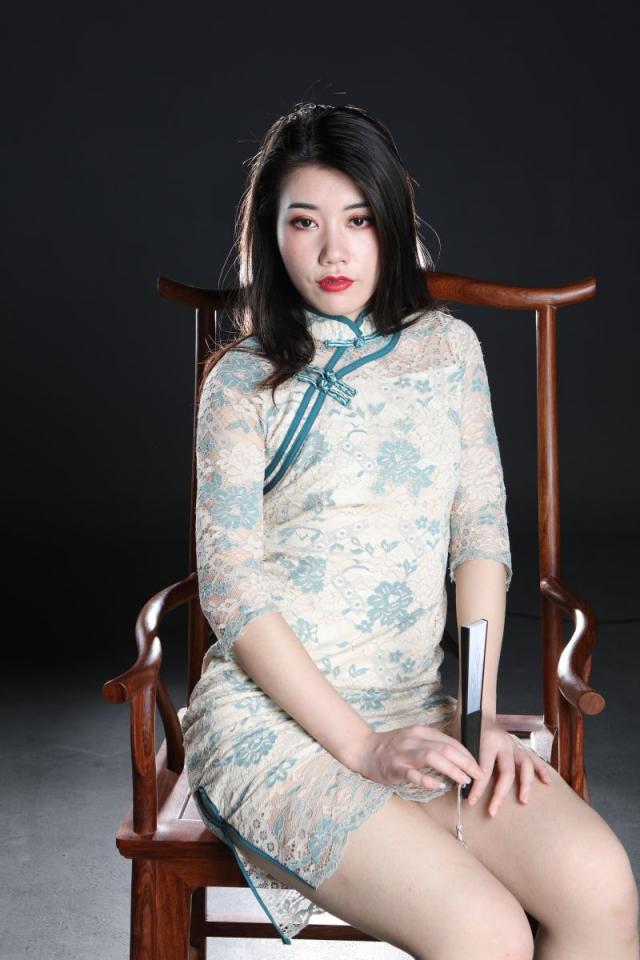这旗袍妹子还真诱人呢[58P]