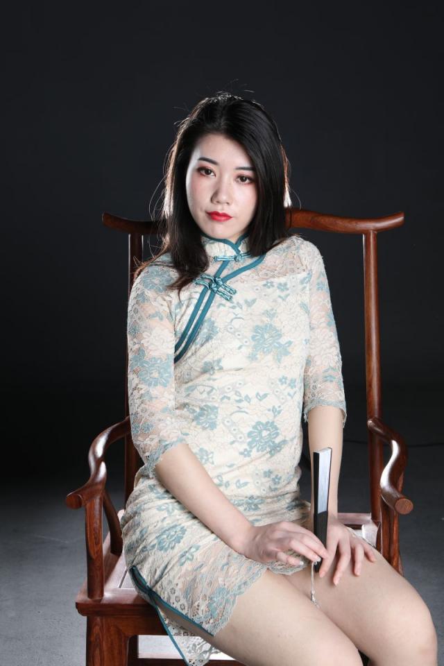 这旗袍妹子还真诱人呢[58P]