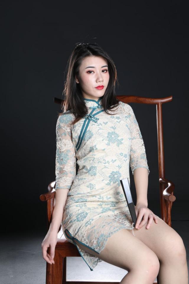 这旗袍妹子还真诱人呢[58P]