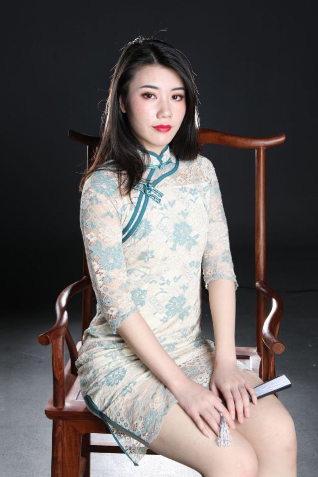 这旗袍妹子还真诱人呢[58P]