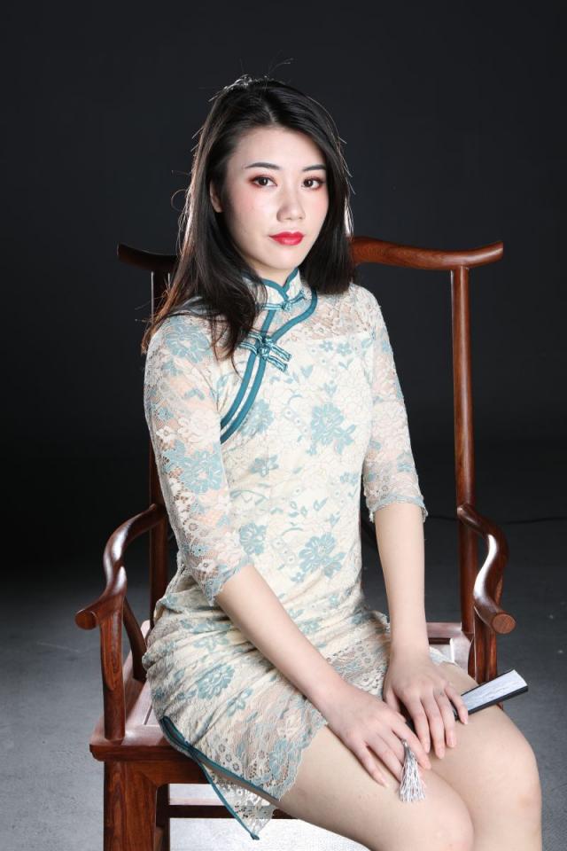 这旗袍妹子还真诱人呢[58P]