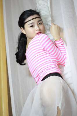 少妇还是有点姿色的[37P]
