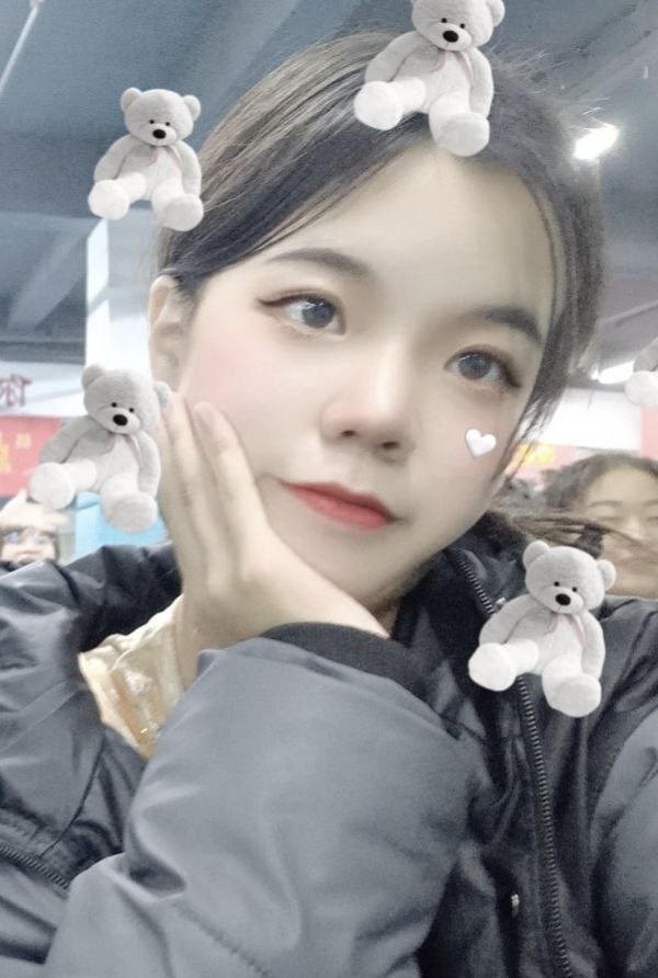 有点微胖的美女 [18P]