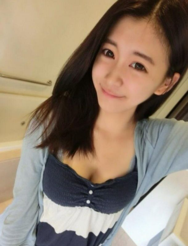 MinMin超正的大眼麦当劳长腿店花
