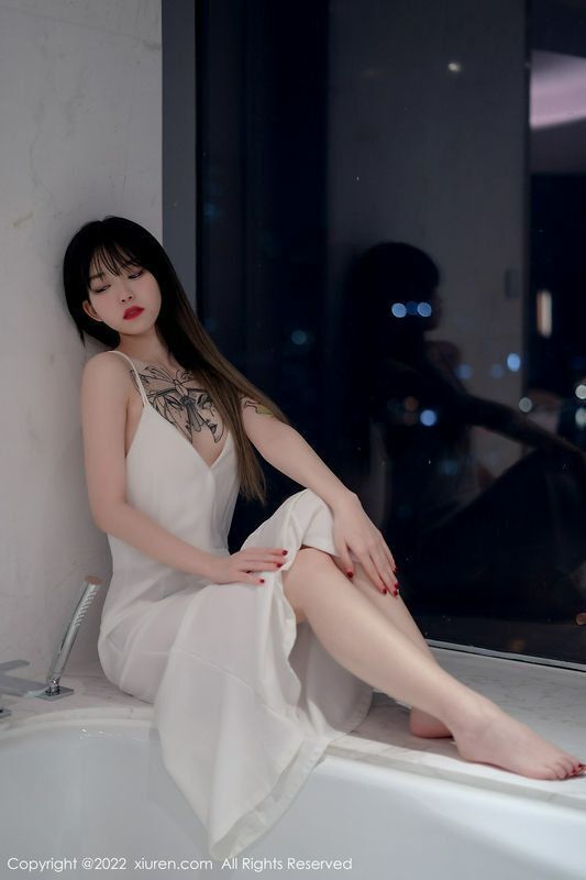 奶瓶. 完整版无水印写真