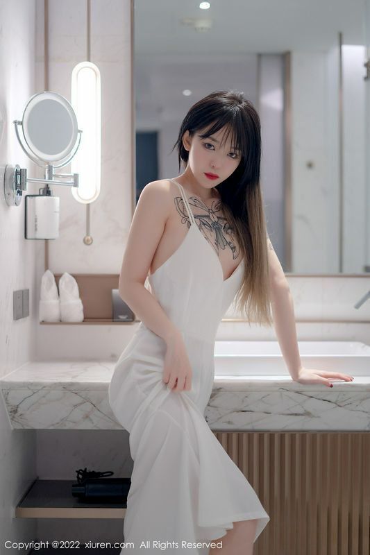 奶瓶. 完整版无水印写真