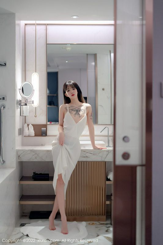奶瓶. 完整版无水印写真