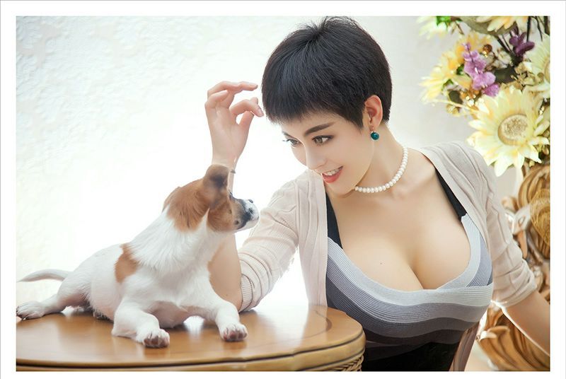 嫩模潘春辉私房写真
