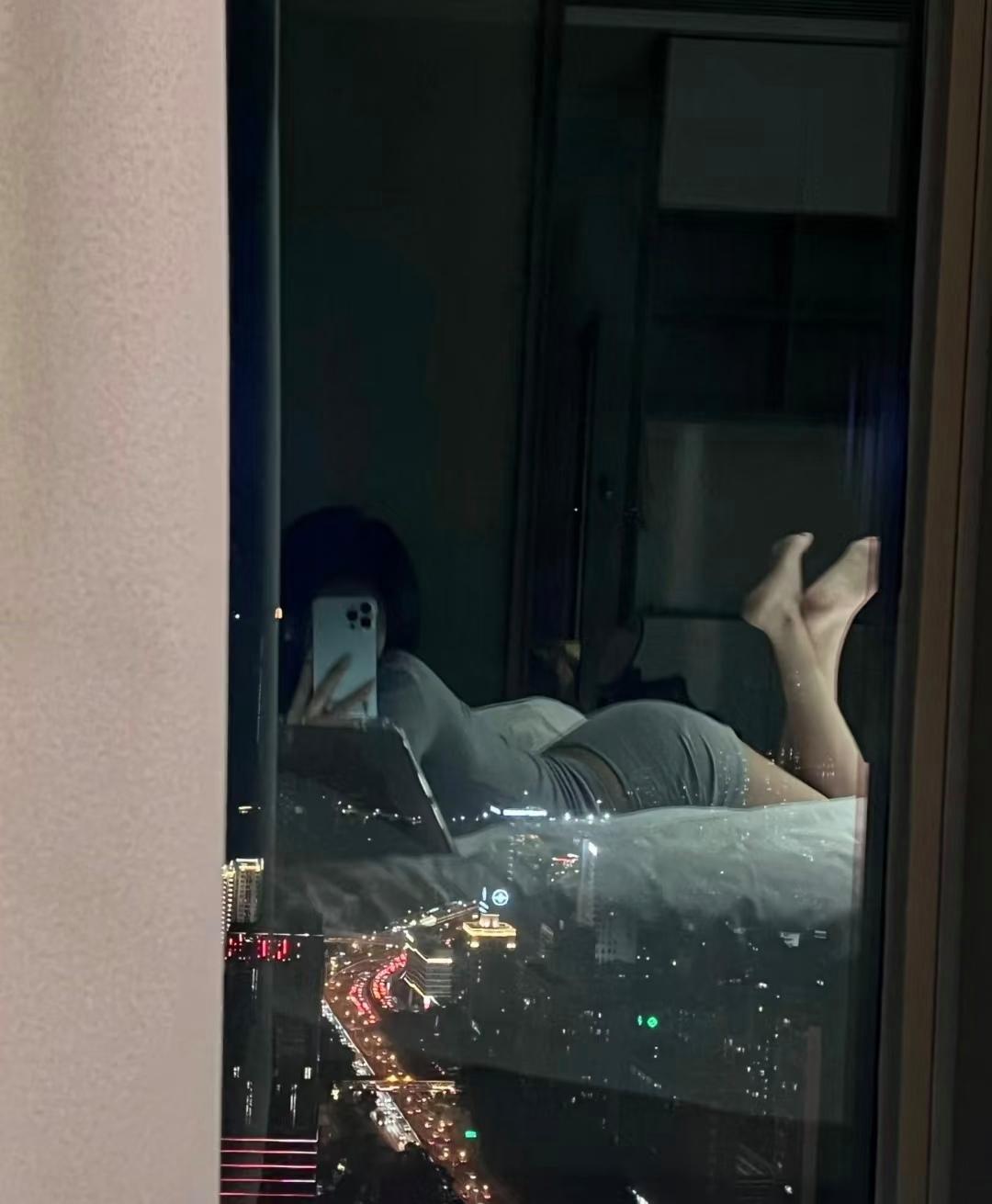 漂亮的美女少妇