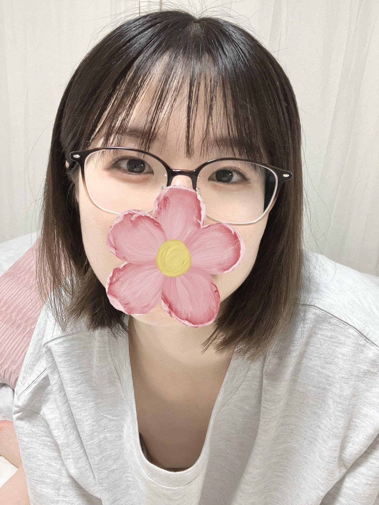 日式女孩不爱穿内衣