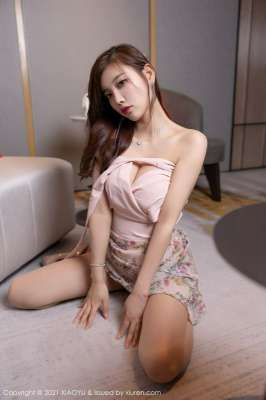 杨晨晨Yome 粉色系
