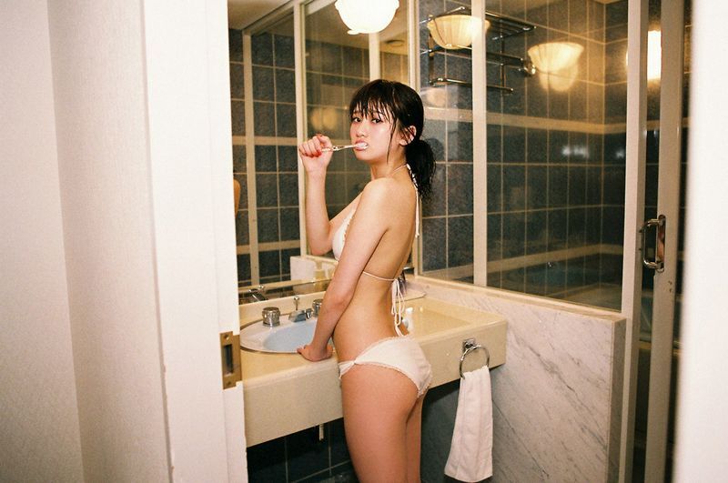 金子理江