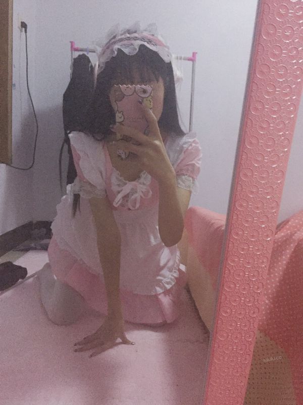 微博萌妹子水酱不是胖企鹅公主裙