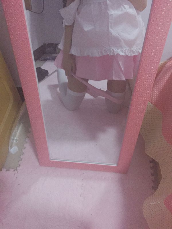 微博萌妹子水酱不是胖企鹅公主裙