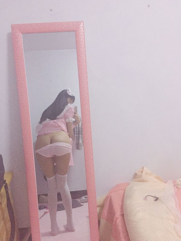 微博萌妹子水酱不是胖企鹅公主裙