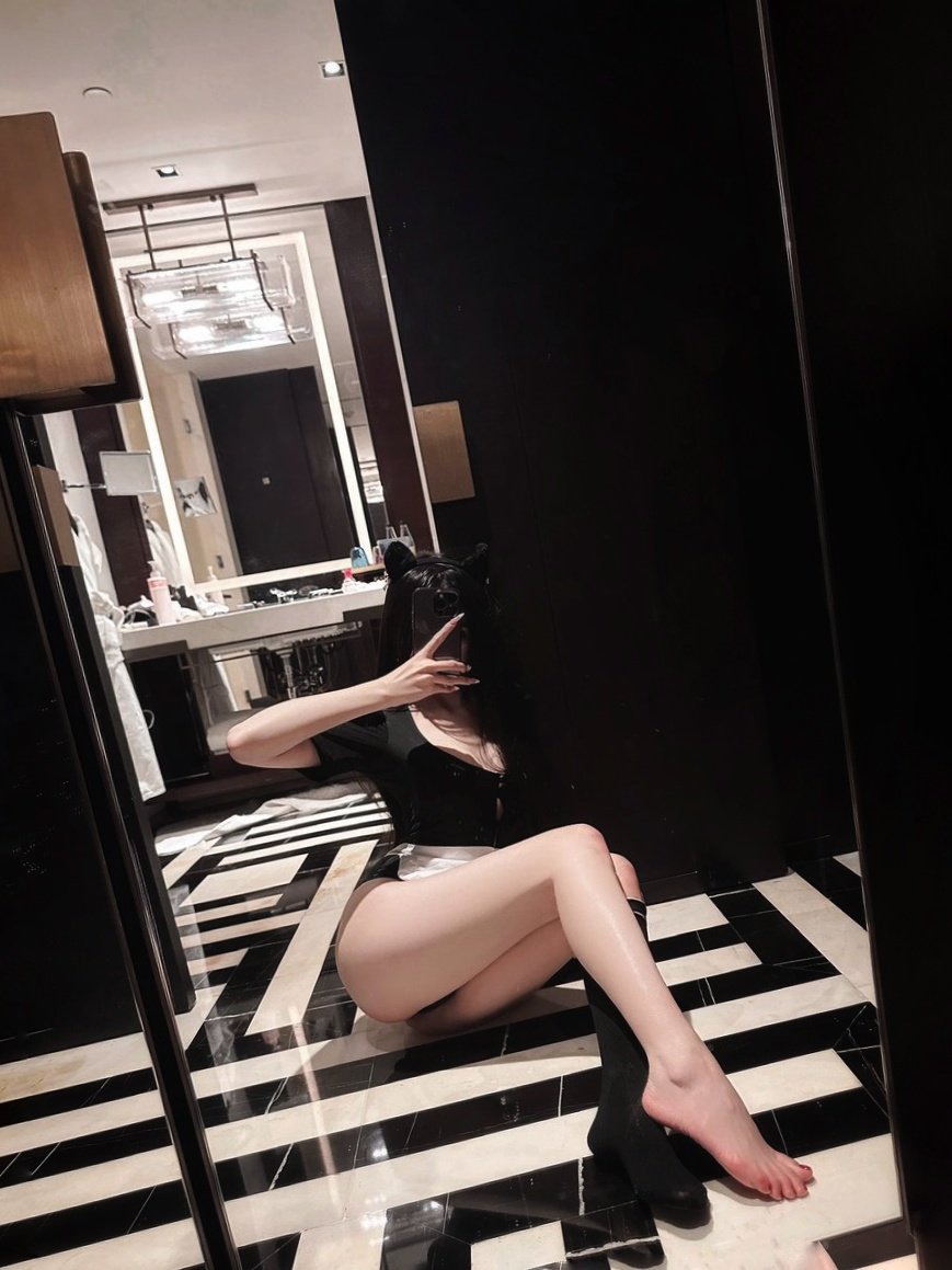 万千娇媚美少妇[100P]
