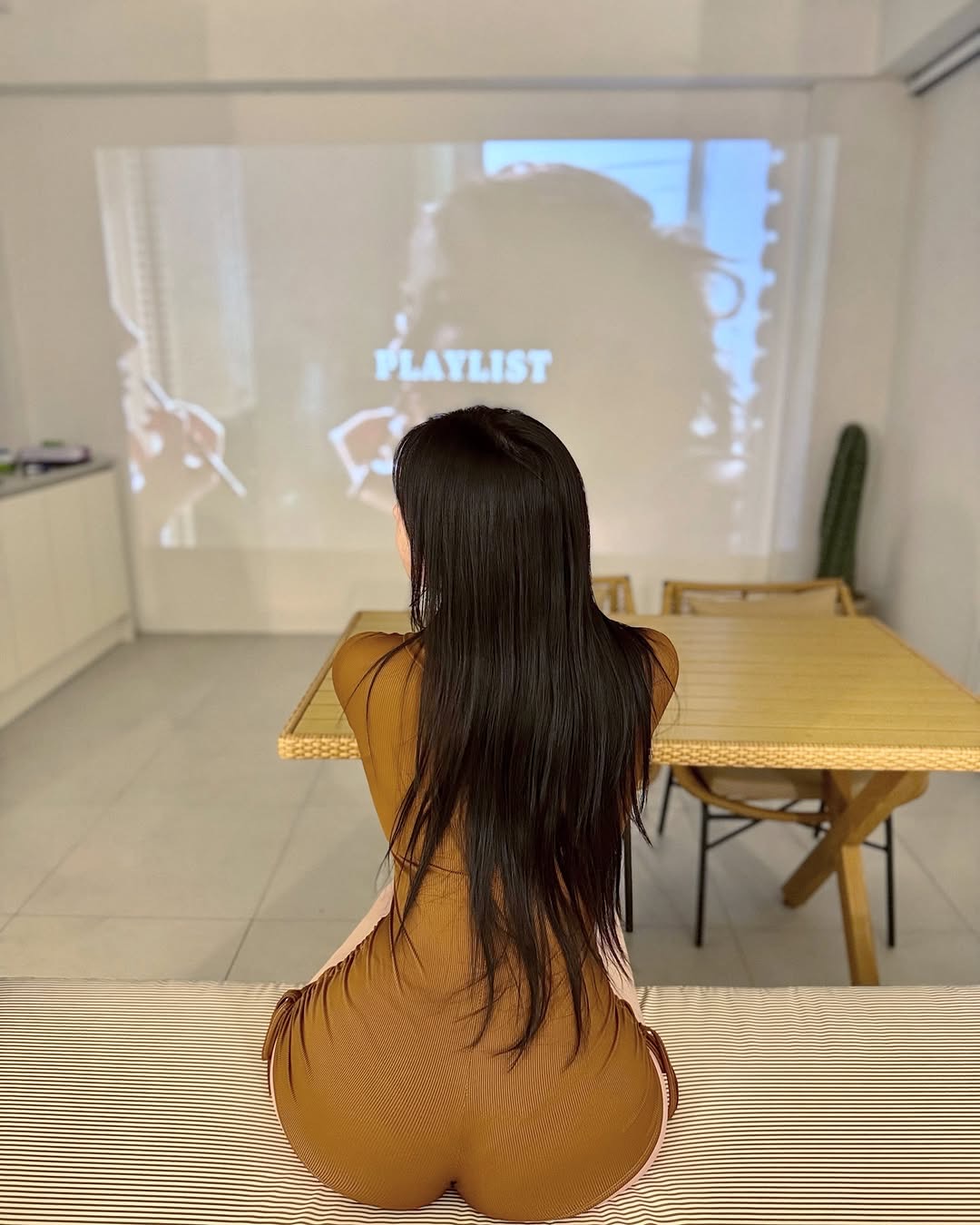 万千娇媚美少妇[100P]
