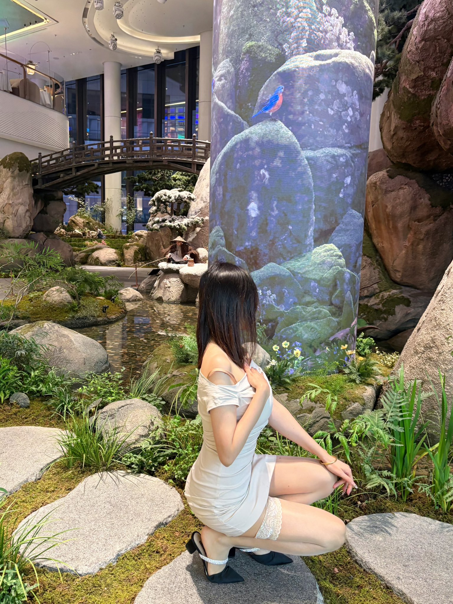 万千娇媚美少妇[100P]