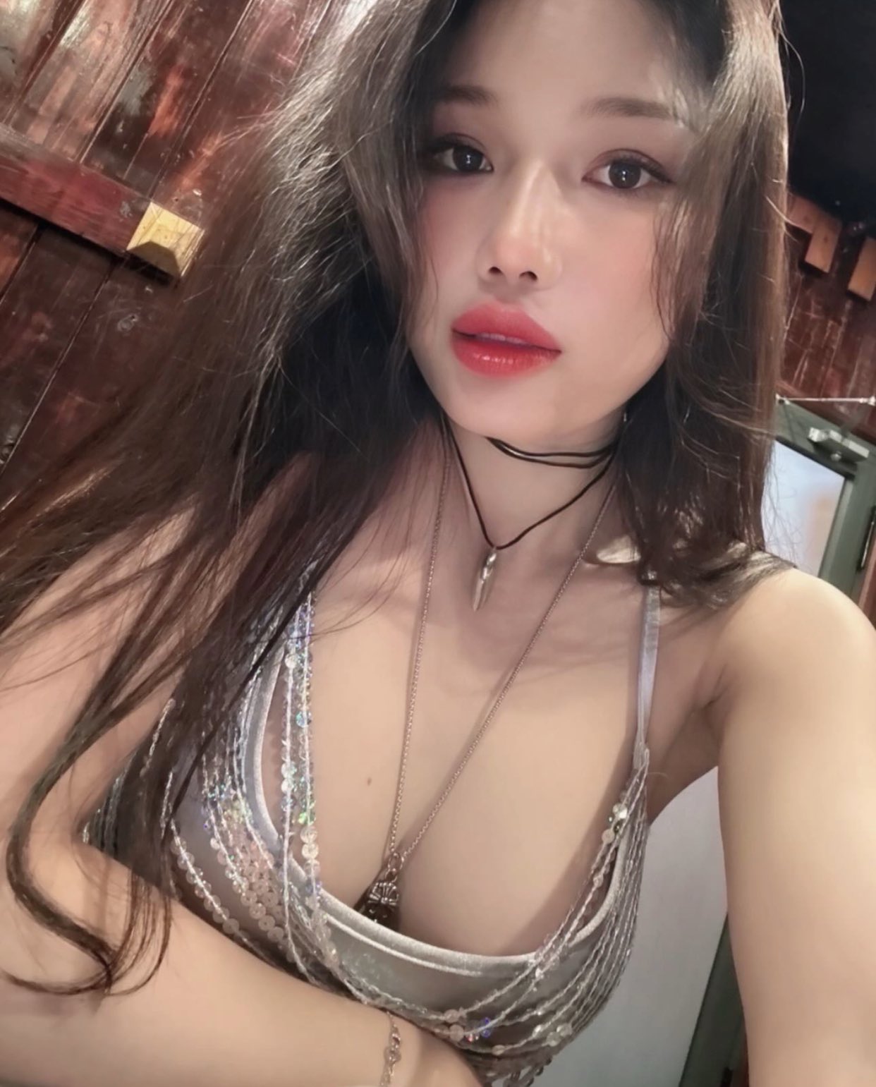 万千娇媚美少妇[100P]