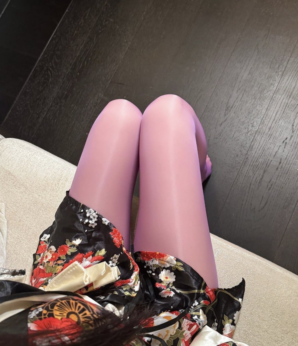 万千娇媚美少妇[100P]