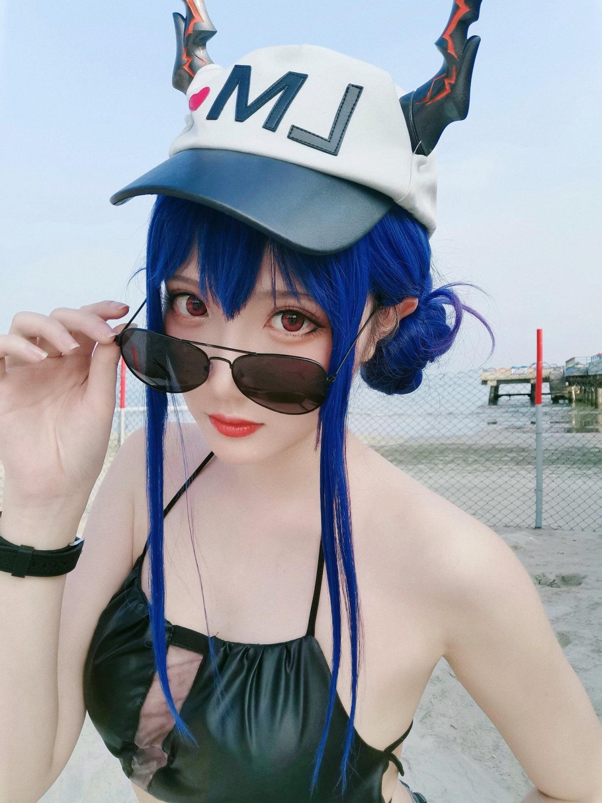 会玩Cosplay的美女[20P]