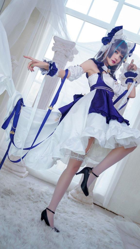 会玩Cosplay的美女[20P]