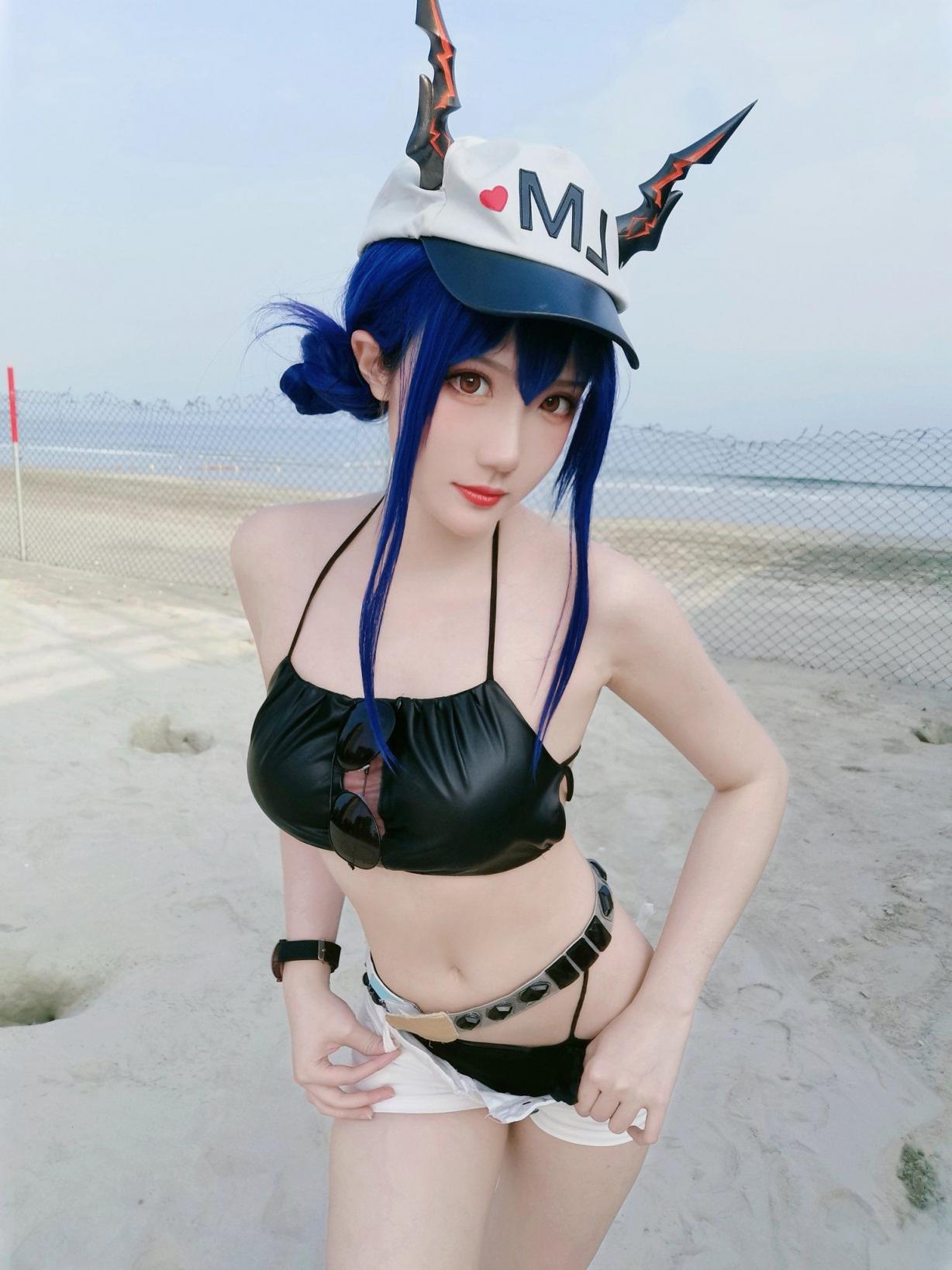 会玩Cosplay的美女[20P]