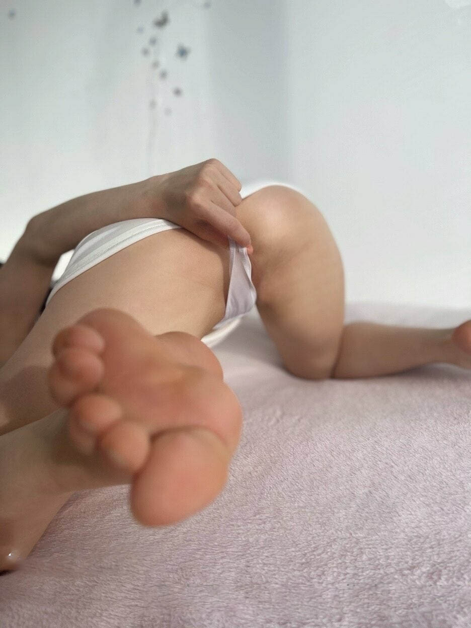 OnlyFans留学舞蹈生Yoxi--身娇体柔一字马反差萝莉