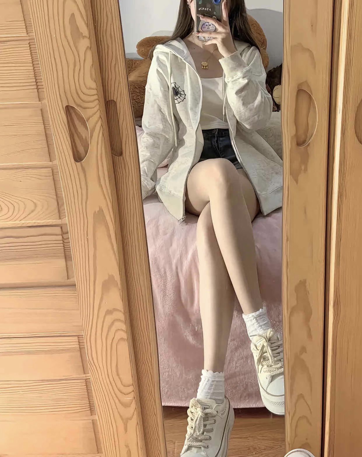 万千娇媚美少妇[2025]
