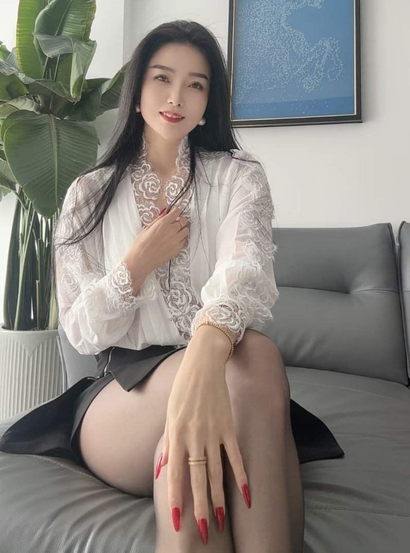 万千娇媚美少妇[2025]