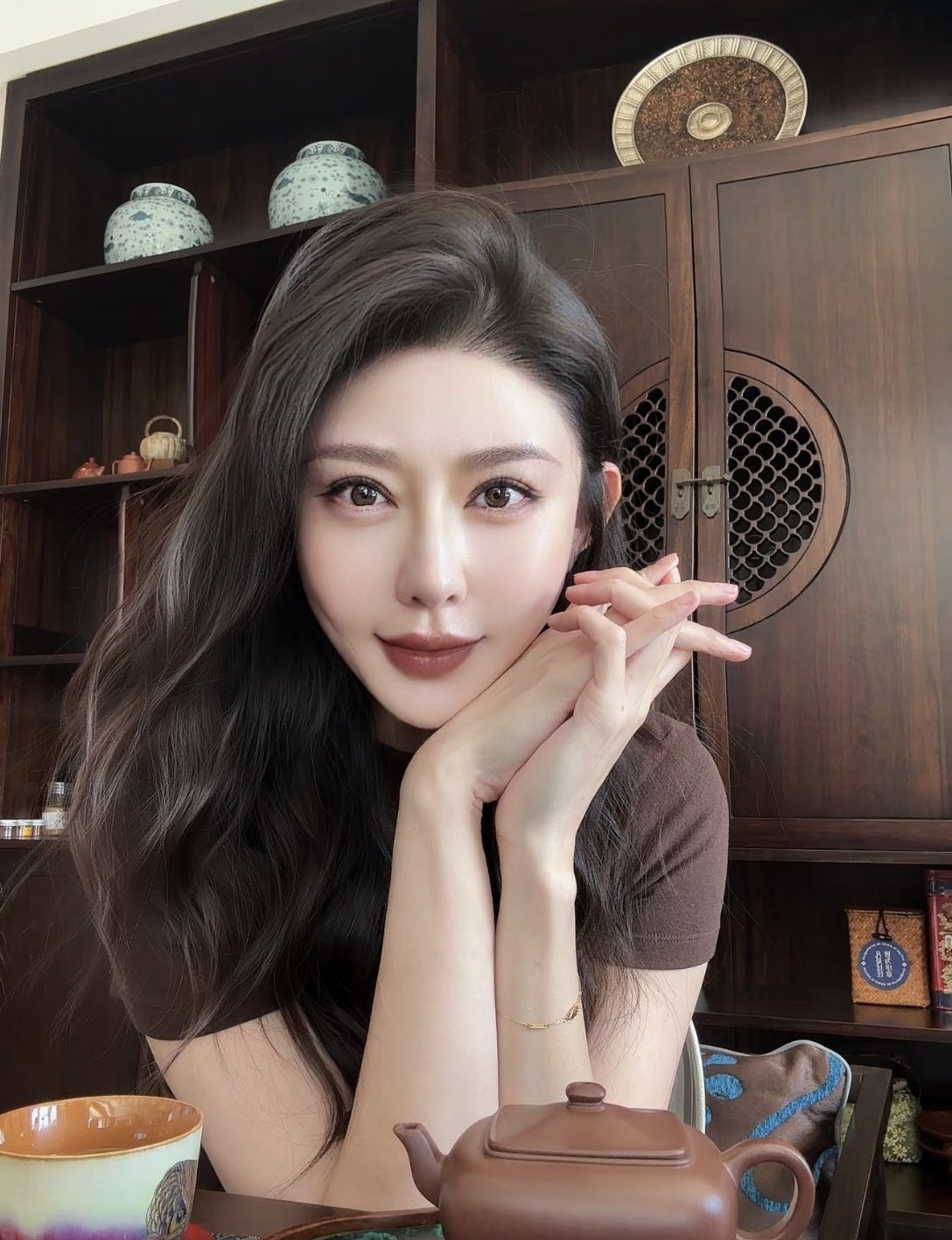 万千娇媚美少妇[2025]