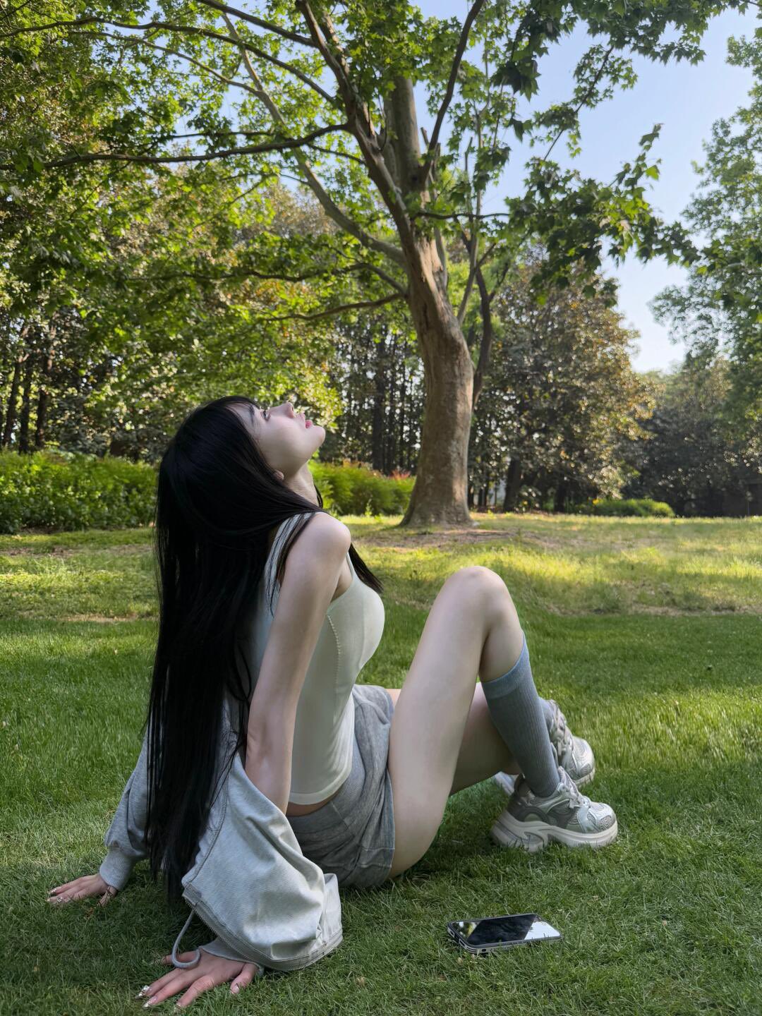万千娇媚美少妇[2025]