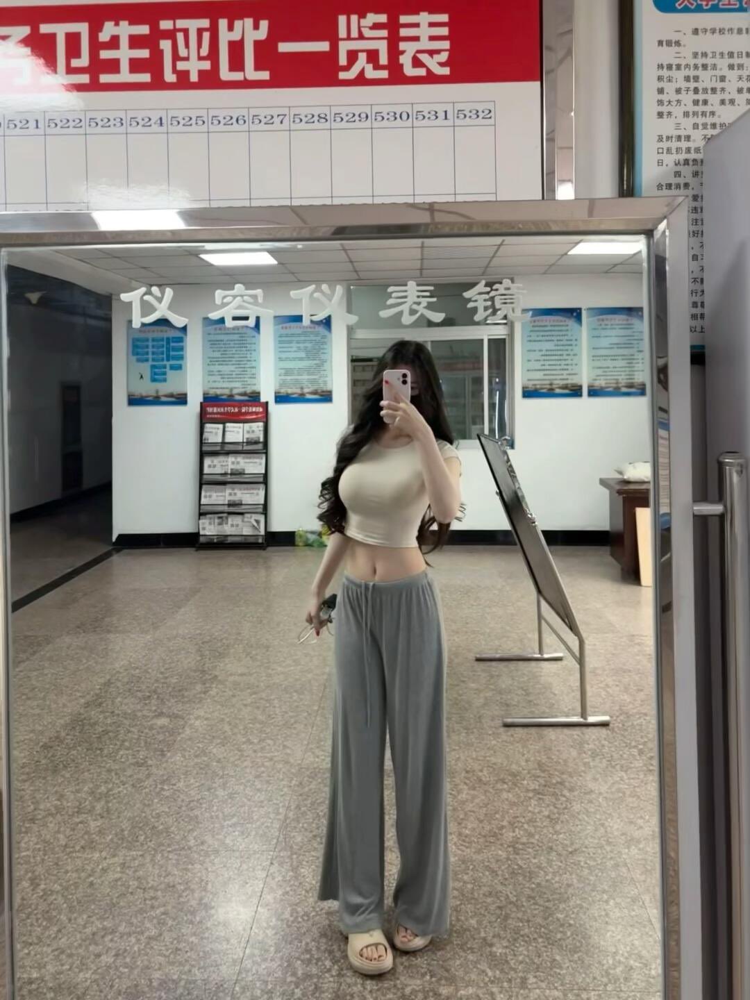 万千娇媚美少妇[2025]