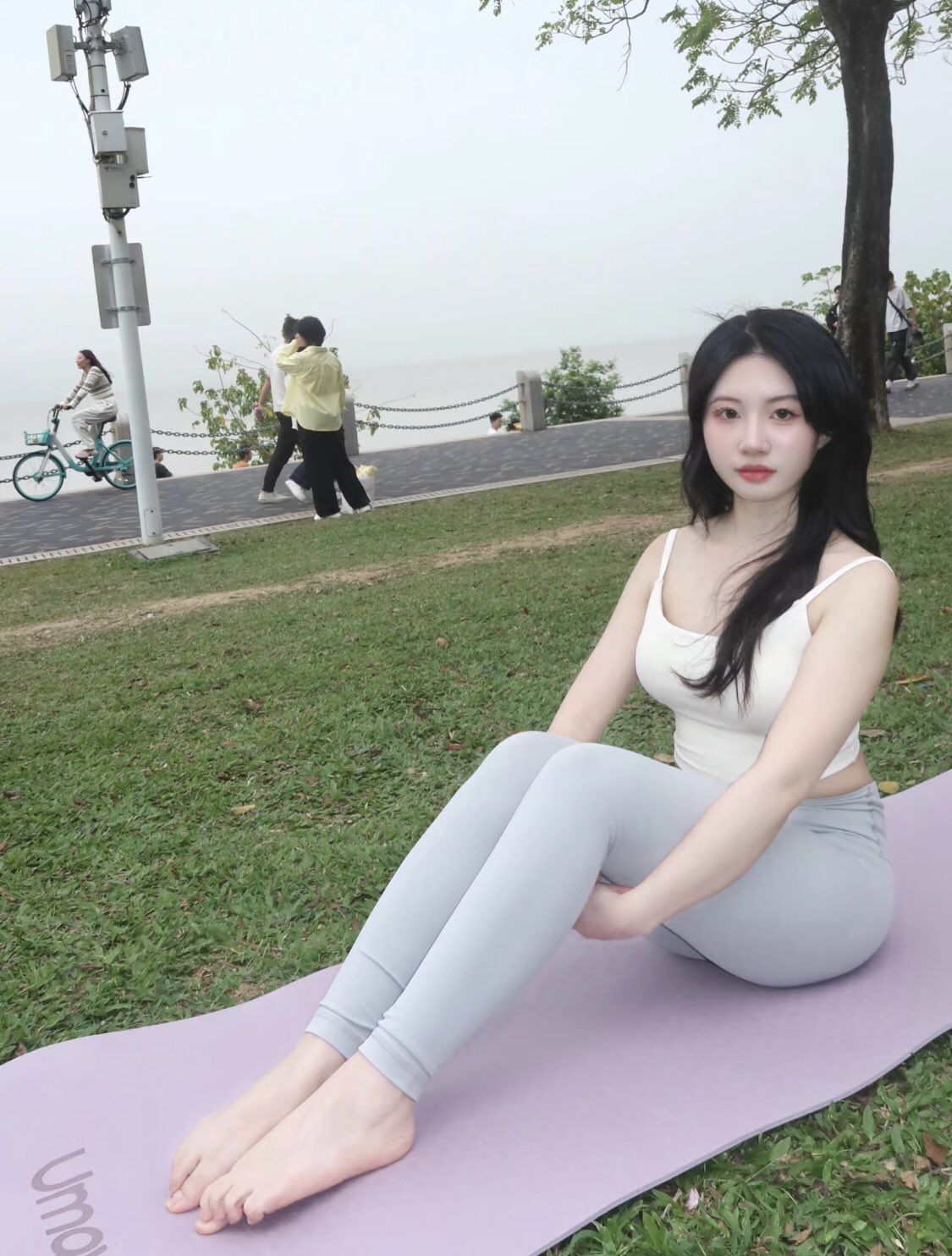 分享推上迷人的少妇[100P]