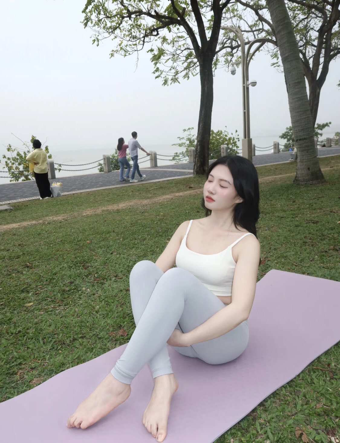 分享推上迷人的少妇[100P]