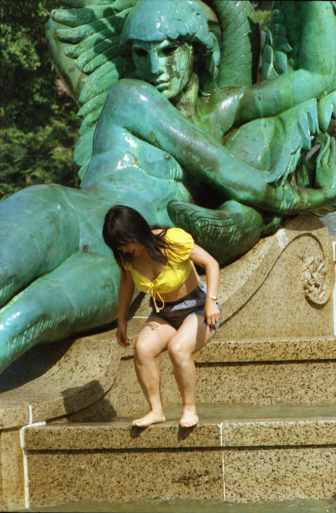 少妇[75P]
